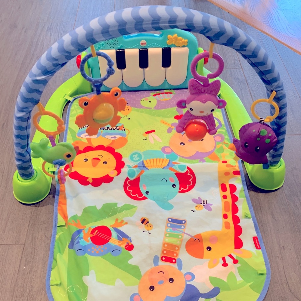 Fisher Price Kick n Play Piano Gym